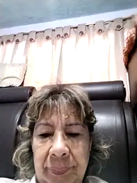 Snapshot of OliviaMorris1 chatting on 05.14.26 OliviaMorris1 online show from 05.14.26