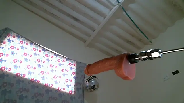 Monserrat Sweet online show from 11.27.25