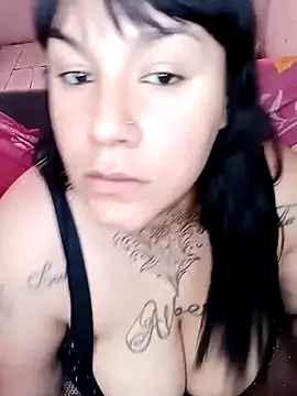 valen1891 online show from 11.24.25