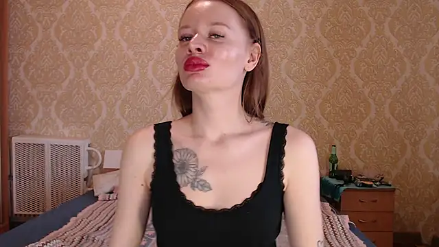 Snapshot of Kitkaat00 chatting on 02.06.26 Kitkaat00 online show from 02.06.26