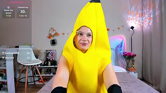 EmiSoul online show from 10.31.25