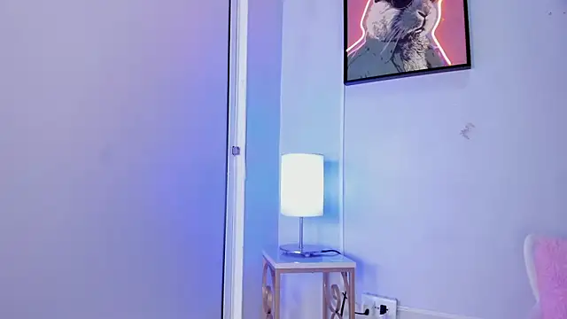 Snapshot of dulce_fiore07 chatting on 02.21.26 dulce fiore07 online show from 02.21.26