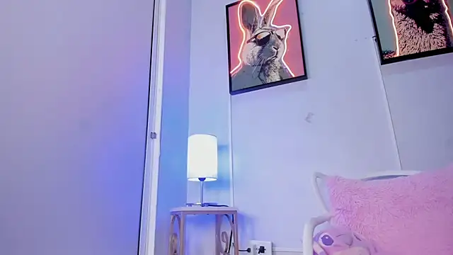 Snapshot of dulce_fiore07 chatting on 02.26.26 dulce fiore07 online show from 02.26.26