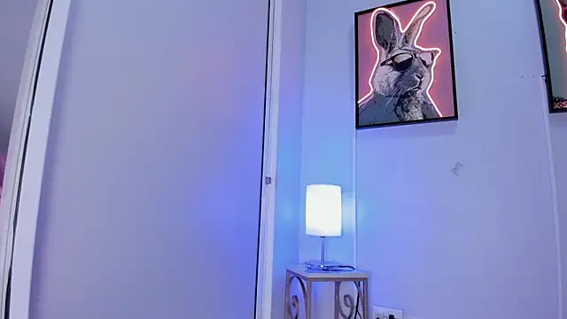 Snapshot of dulce_fiore07 chatting on 02.27.26 dulce fiore07 online show from 02.27.26