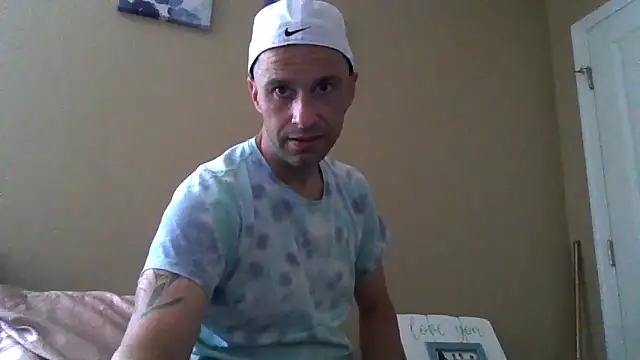 Snapshot of dik4cache chatting on 05.18.26 dik4cache online show from 05.18.26