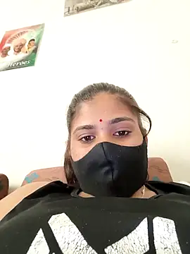 Snapshot of MISS_RIYA14 chatting on 09.10.25 MISS RIYA14 online show from 09.10.25