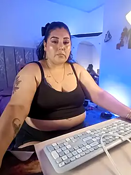 AndreaKinky online show from 10.30.25