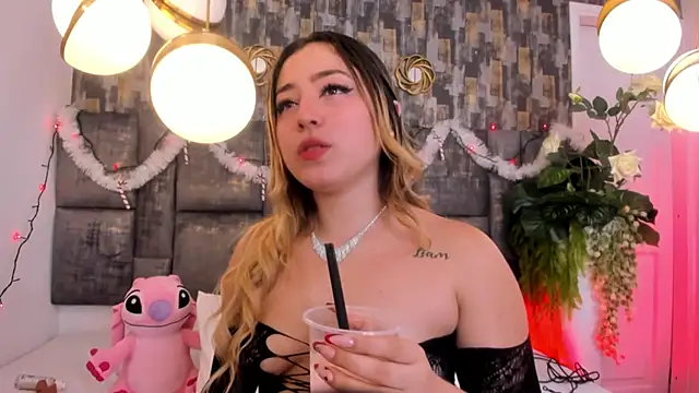 PatyLawrence online show from 11.23.25