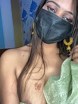 Snapshot of SEXY-SIMI-BHABI chatting on 02.17.26 SEXY-SIMI-BHABI online show from 02.17.26