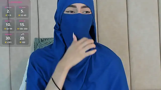  Zahiira  online show from 11.20.25