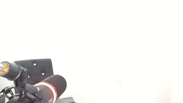 Snapshot of Sophie_Janner chatting on 04.28.26 Sophie Janner online show from 04.28.26