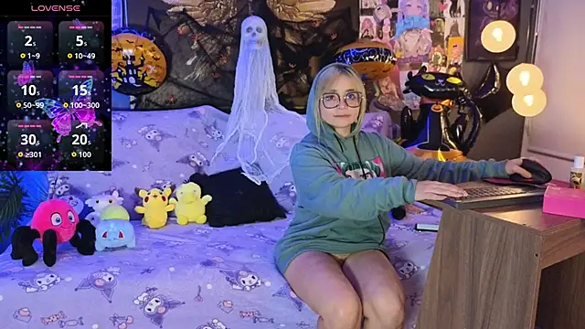 Mafecosecret online show from 10.19.25