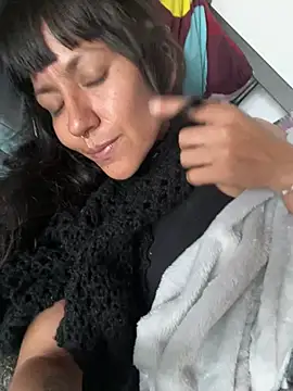 Snapshot of Huitaca_ chatting on 02.23.26 Huitaca online show from 02.23.26