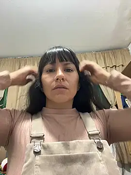 Snapshot of Huitaca_ chatting on 03.13.26 Huitaca online show from 03.13.26