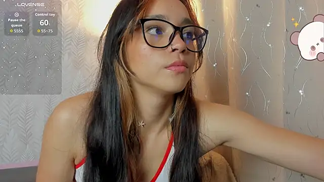 Snapshot of Dafne_Mel chatting on 04.29.26 Dafne Mel online show from 04.29.26