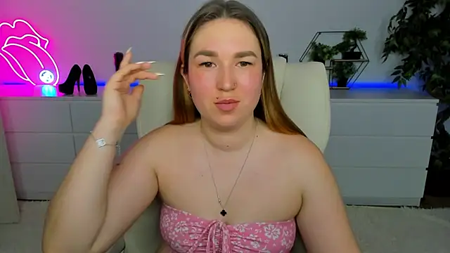 Snapshot of Sofii_darling chatting on 03.01.26 Sofii darling online show from 03.01.26