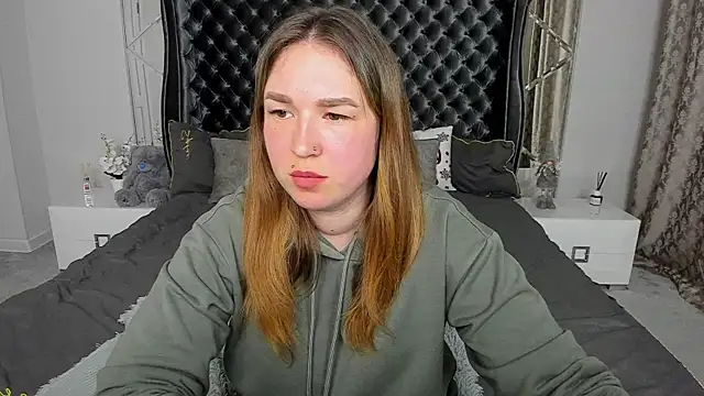 Snapshot of Sofii_darling chatting on 03.19.26 Sofii darling online show from 03.19.26