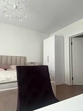 AmandaStoun online show from 04.12.26