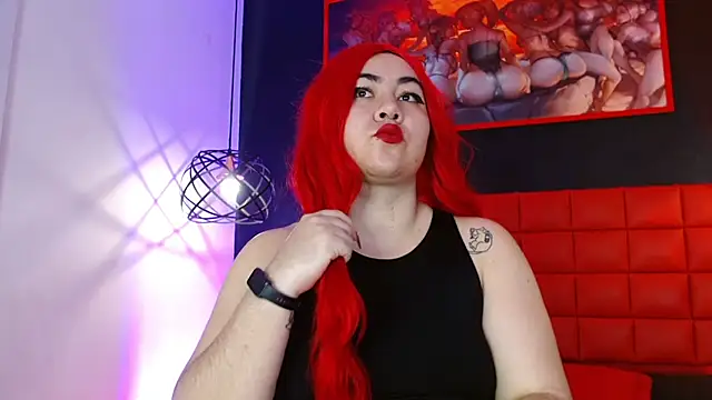 Snapshot of Lilih_golden chatting on 12.16.25 Lilih golden online show from 12.16.25