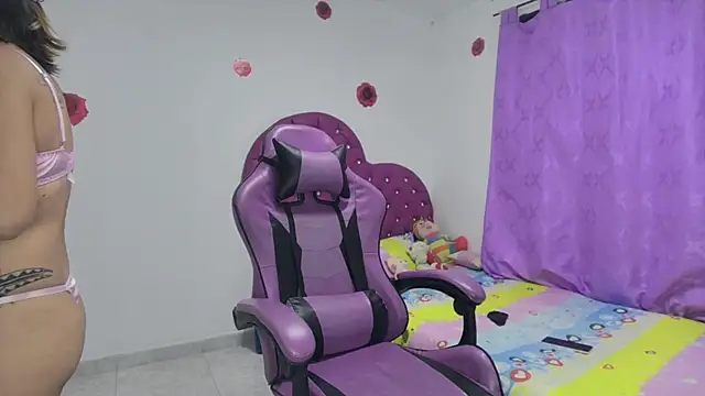 soffy rosses online show from 12.17.25