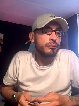 malek xarx  online show from 12.14.25