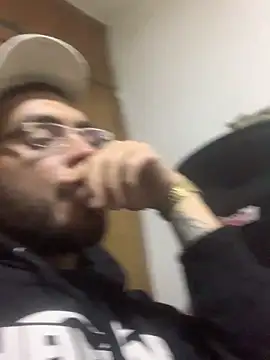 malek xarx  online show from 02.15.26