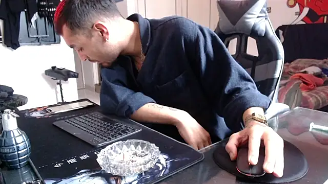 malek xarx  online show from 03.09.26