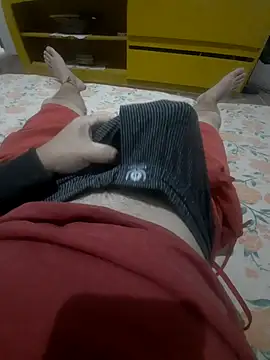 Snapshot of divi012 chatting on 09.16.25 divi012 online show from 09.16.25