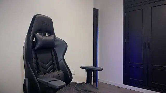 s meow online show from 09.30.25