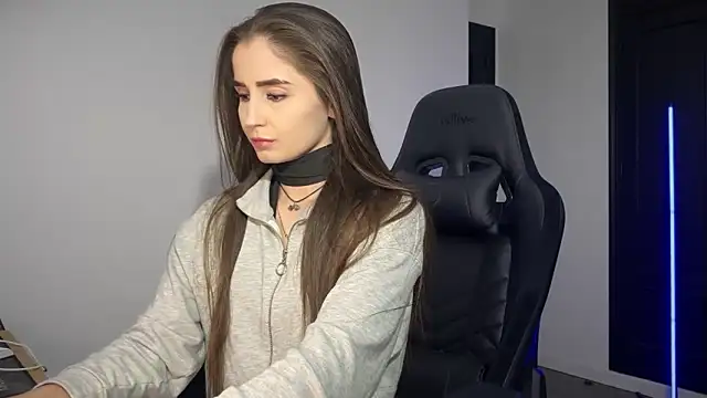 s meow online show from 10.10.25