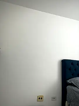 Miss-Brazil online show from 12.14.25