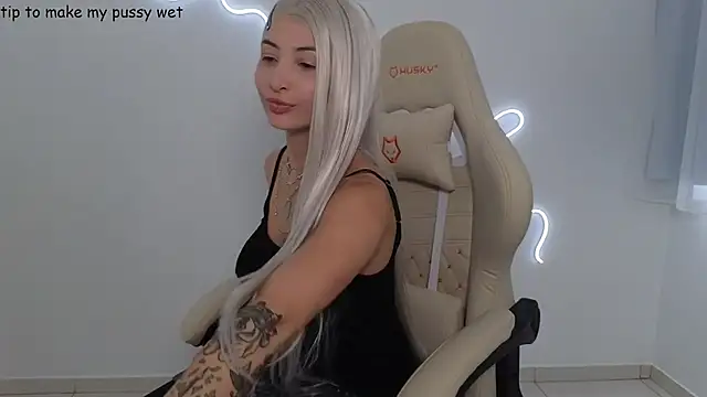 Miss-Brazil online show from 02.17.26