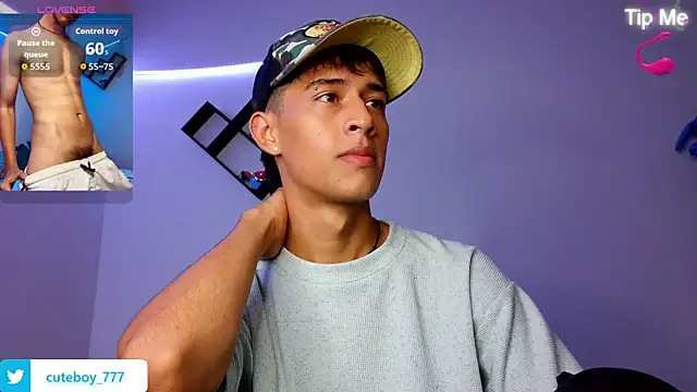 Danny cute 05 online show from 10.14.25