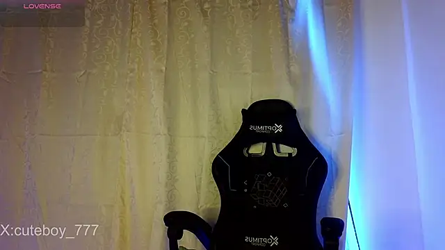 Snapshot of Danny_cute_05 chatting on 02.05.26 Danny cute 05 online show from 02.05.26