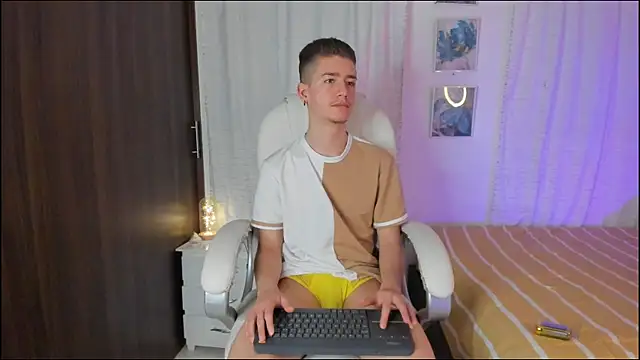 ThiagooJames online show from 09.21.25