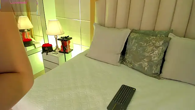 MaddieParker online show from 02.23.26