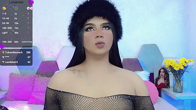 Snapshot of kushina_uzumaki75 chatting on 09.20.25 kushina uzumaki75 online show from 09.20.25