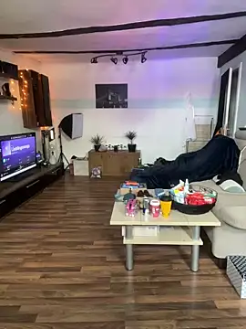 Seductively4 20 online show from 11.03.25