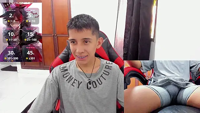 Snapshot of gomitaboy_1 chatting on 10.20.25 gomitaboy 1 online show from 10.20.25