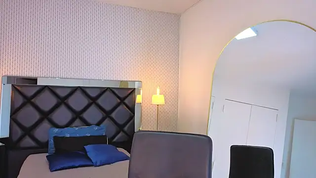 ryo light online show from 10.02.25