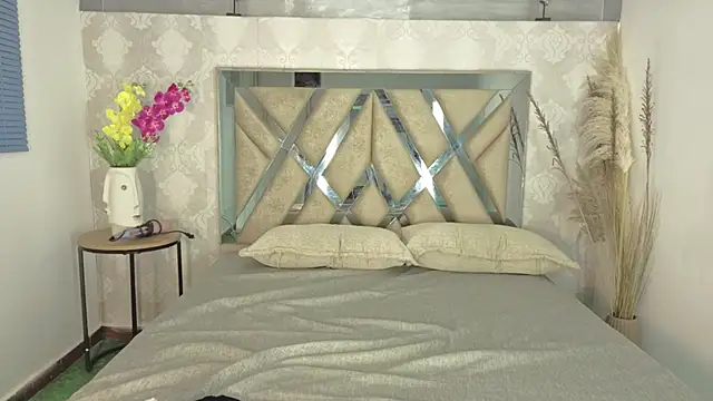 ryo light online show from 12.19.25