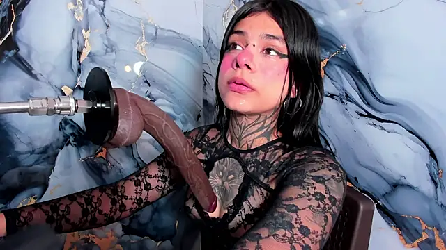 Snapshot of Emily_Evo chatting on 09.10.25 Emily Evo online show from 09.10.25