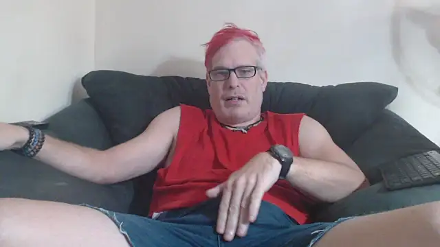 Snapshot of nerdy6 chatting on 11.29.25 nerdy6 online show from 11.29.25