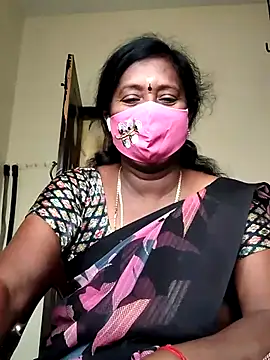 Snapshot of tamil_Nathi chatting on 03.18.26 tamil Nathi online show from 03.18.26
