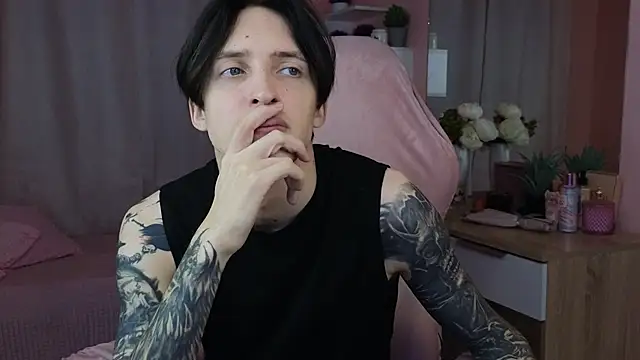 Martin Jin online show from 11.08.25