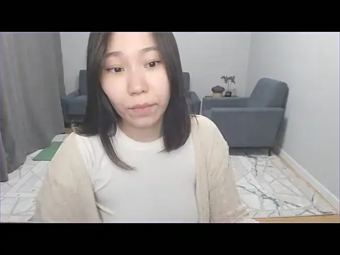 Snapshot of chew_me chatting on 01.10.26 chew me online show from 01.10.26