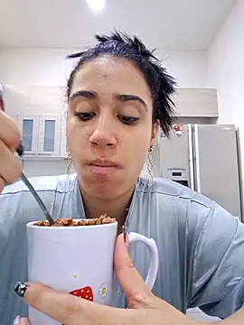 Snapshot of Samantha_hotly chatting on 02.21.26 Samantha hotly online show from 02.21.26