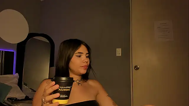 Emilybeltons online show from 01.14.26