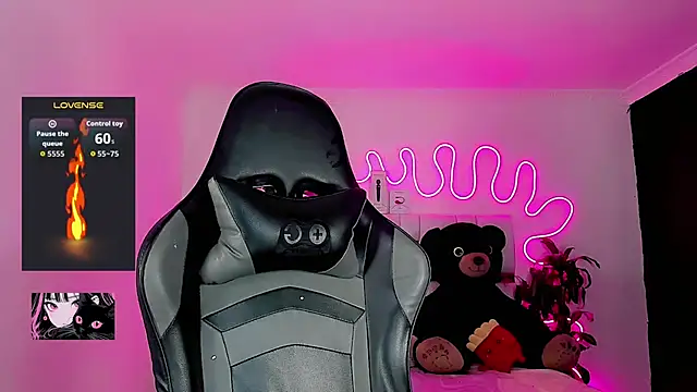 Abbygilx online show from 10.13.25