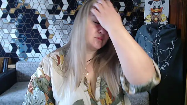 NikaSkylink online show from 04.07.26